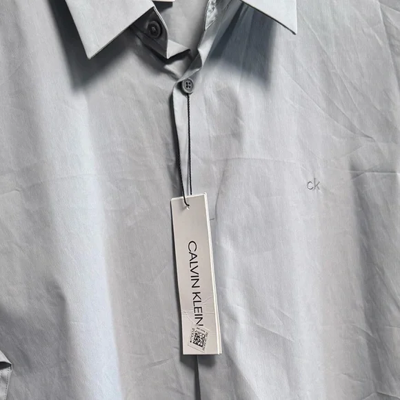 NWT Calvin Klein Men Soft Gray Button Down | Large - Picture 5 of 5